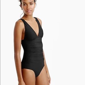 J.CREW Ruched femme one piece swimsuit